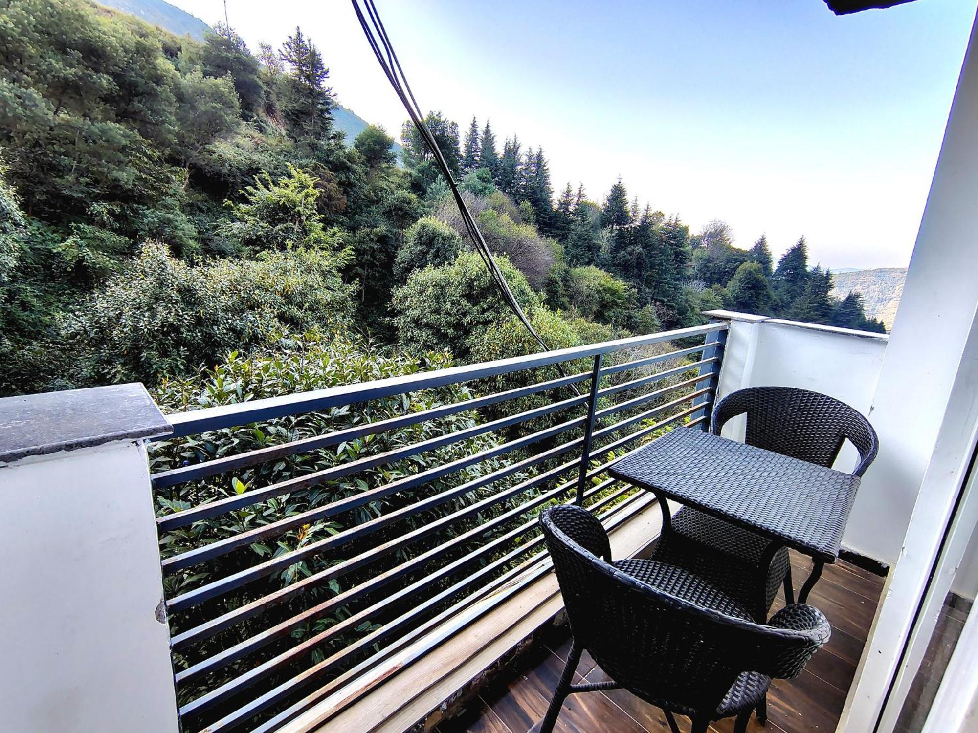 Chakrata Inn Resort Buitenkant foto